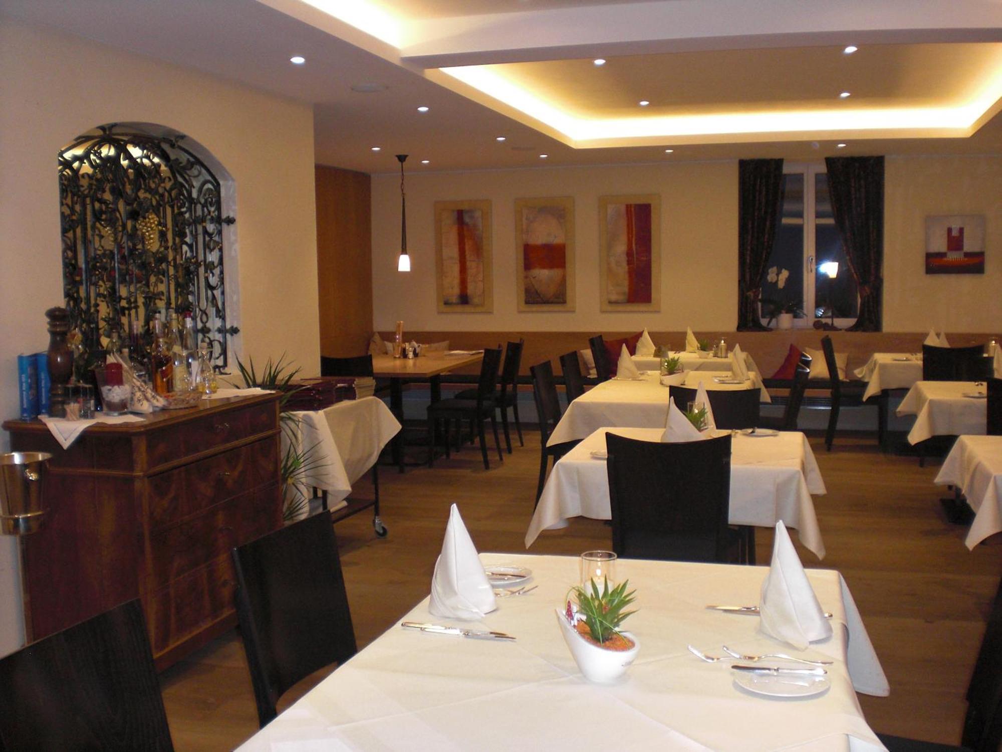Hotel-Restaurant Schieble 켄진겐 외부 사진