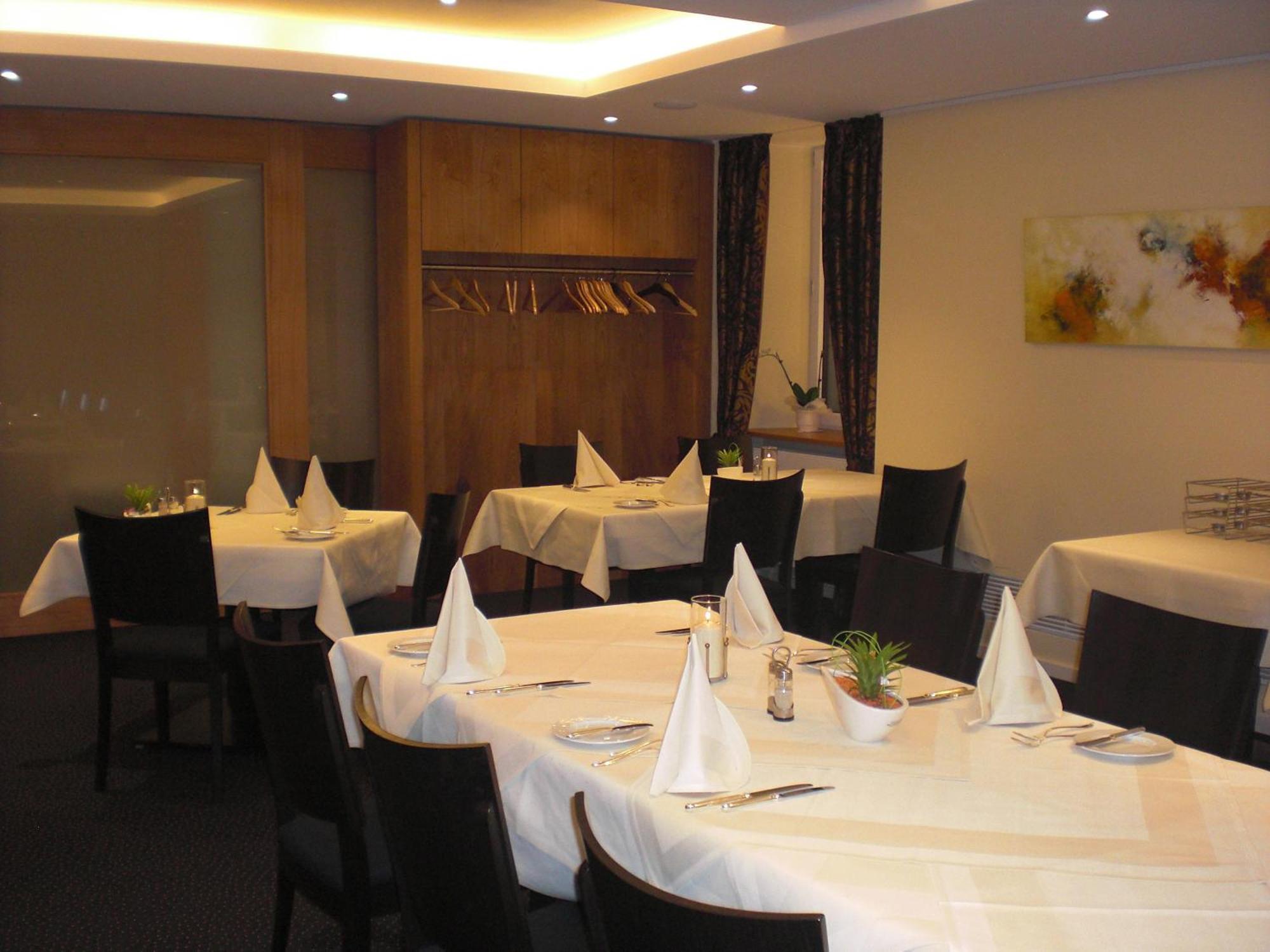 Hotel-Restaurant Schieble 켄진겐 외부 사진